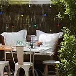 Hotel Mama Shelter