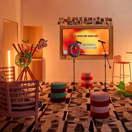Mama Shelter 4* 리옹