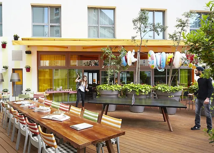 Mama Shelter Hotel