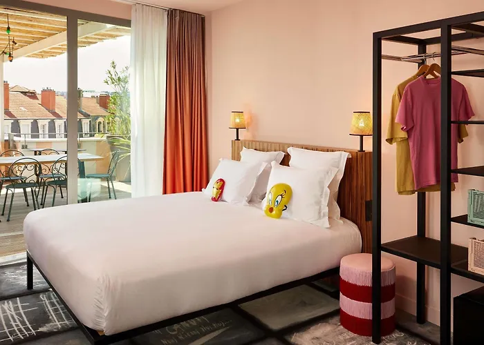 Hotel Mama Shelter 3*