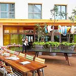 Mama Shelter Szálloda 3*