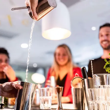 Mama Shelter Hotel 3*