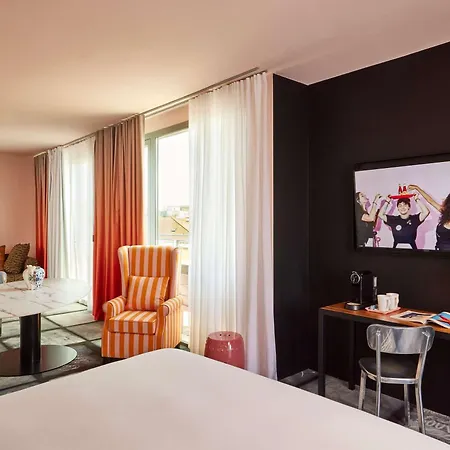 Mama Shelter Hotel Lione
