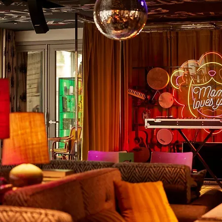 Mama Shelter Hotel