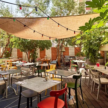 Hotel Mama Shelter 3*