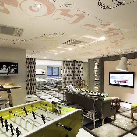 Hotel Mama Shelter 3*