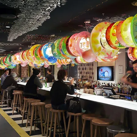 里昂妈妈住房酒店 酒店 3*