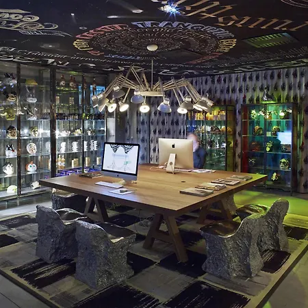 里昂妈妈住房酒店 酒店 3*