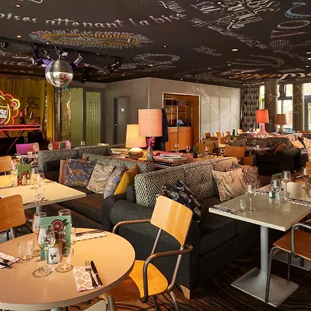 里昂妈妈住房酒店 酒店 3*