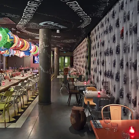 里昂妈妈住房酒店 3* 里昂